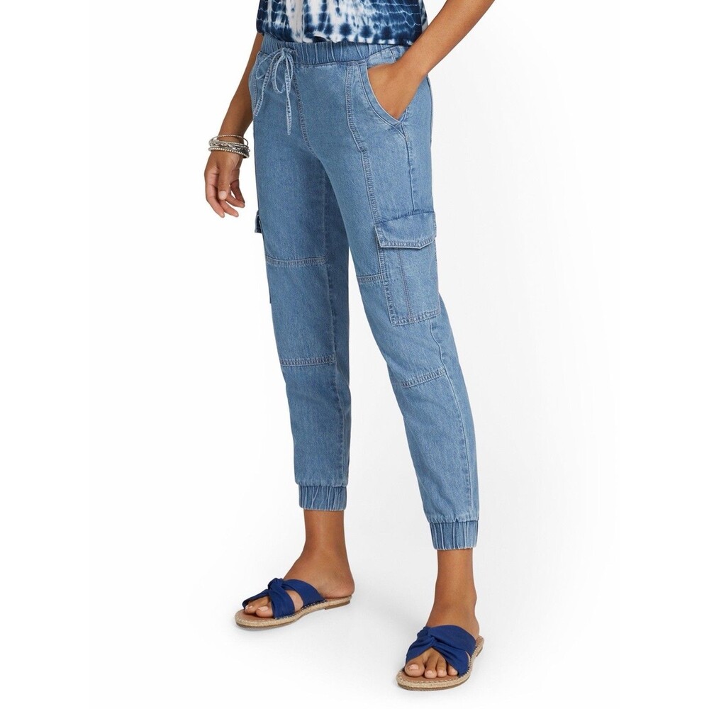 New York & Company Denim Cargo Jogger Pants Size M Light Wash NWT 100% Cotton